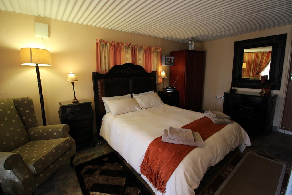 Waterfront Guest House Carolina Екстериор снимка